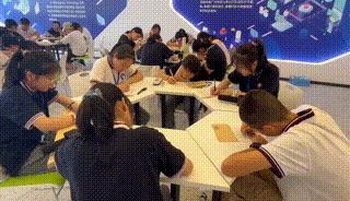 1656079402569580.gif 12.gif